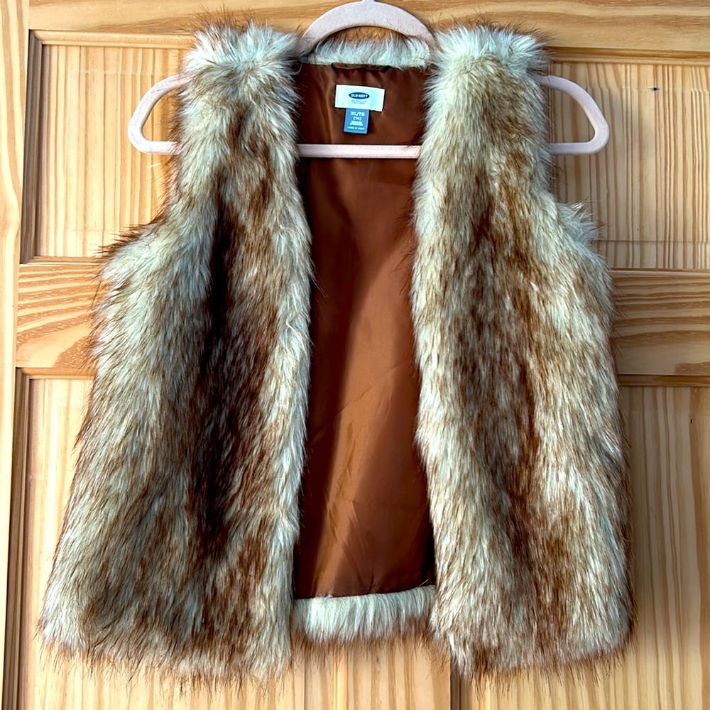 Old Navy Faux Fur Vest